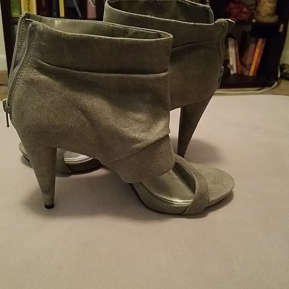 Brand new Gianni bini